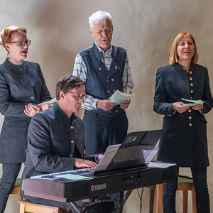 Frau Johanna Glettler feierte 100 Jahre